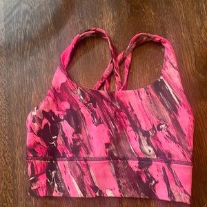 Lululemon sports bra